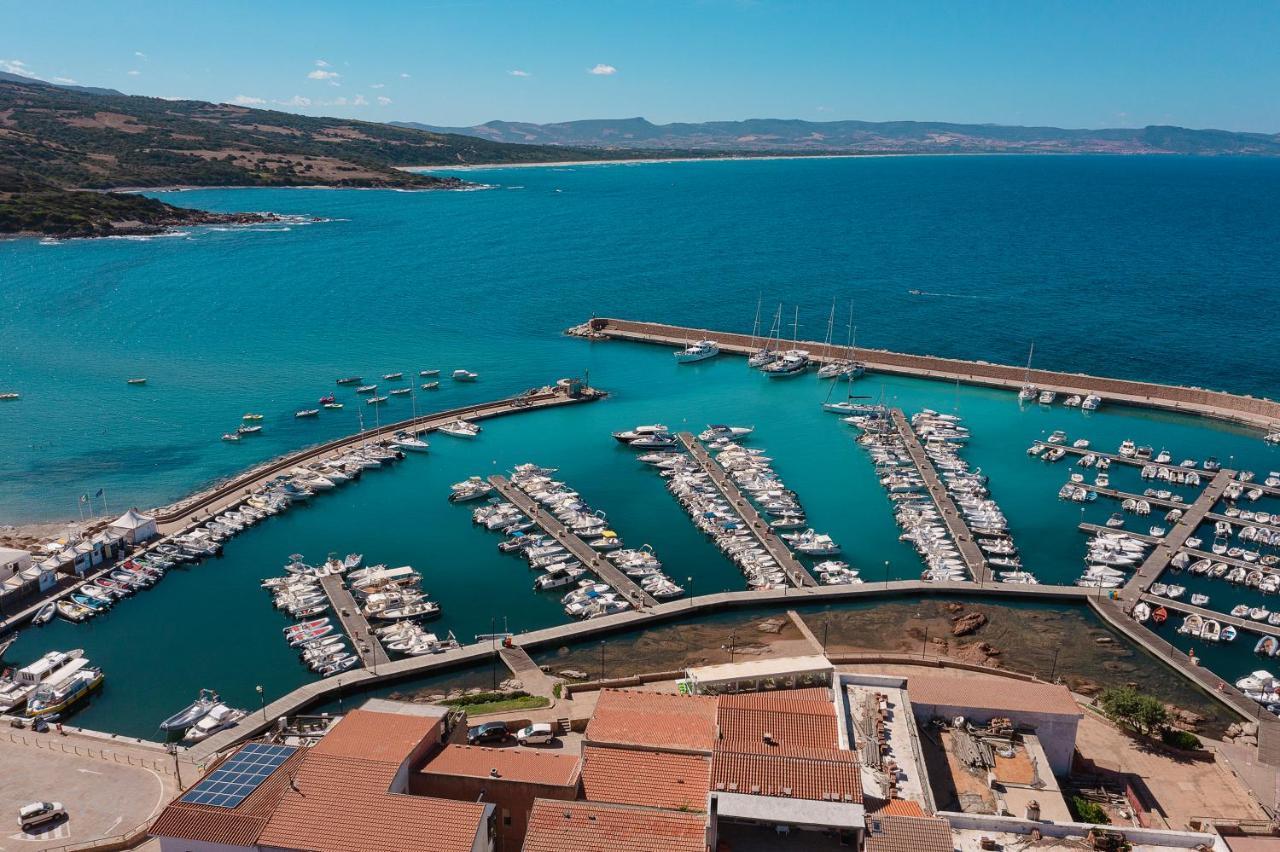 Rocce Rosse Sardinia Aparthotel Изола Роса Екстериор снимка