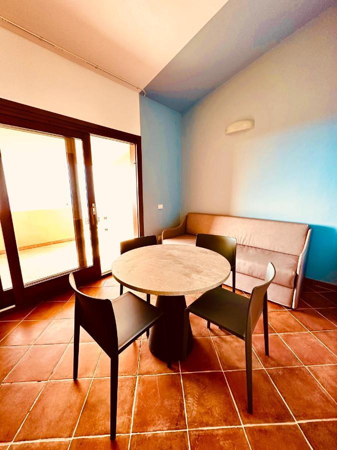Rocce Rosse Sardinia Aparthotel Изола Роса Екстериор снимка