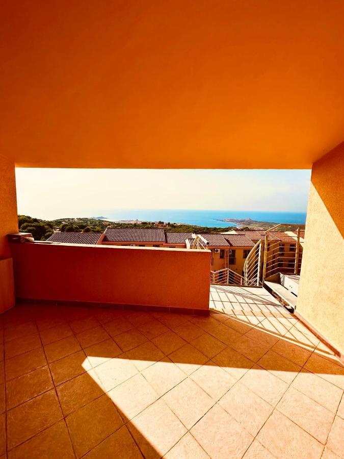 Rocce Rosse Sardinia Aparthotel Изола Роса Екстериор снимка