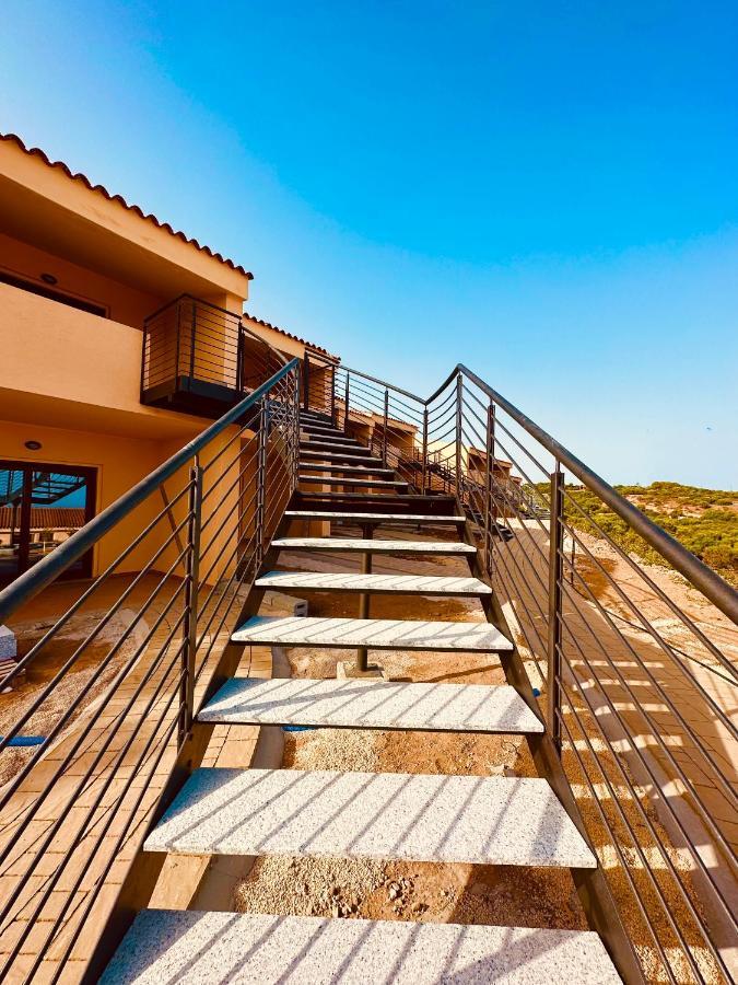 Rocce Rosse Sardinia Aparthotel Изола Роса Екстериор снимка