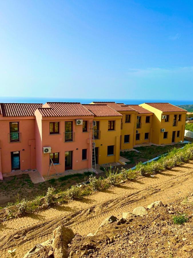 Rocce Rosse Sardinia Aparthotel Изола Роса Екстериор снимка